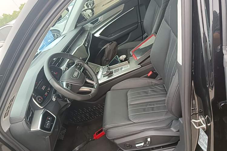 Used Audi A6L 2023 40 TFSI Luxury Prestige Edition Left Front Seat