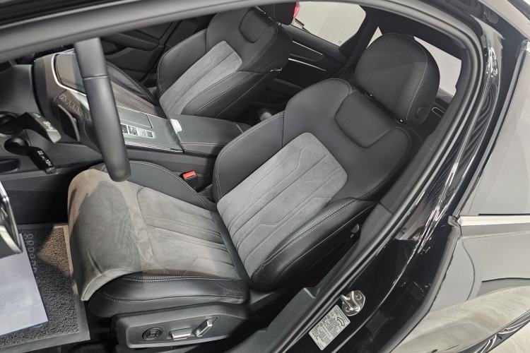 Used Audi A6L 2023 40 TFSI Luxury Dynamic Model Left Front Seat
