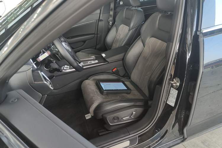 Used Audi A6L 2023 Revised Edition 45 TFSI quattro Prestige Dynamic Version Left Front Seat