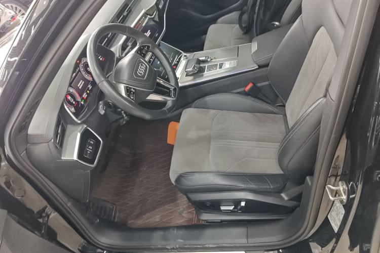 Used Audi A6L 2023 40 TFSI Luxury Dynamic Model Left Front Seat