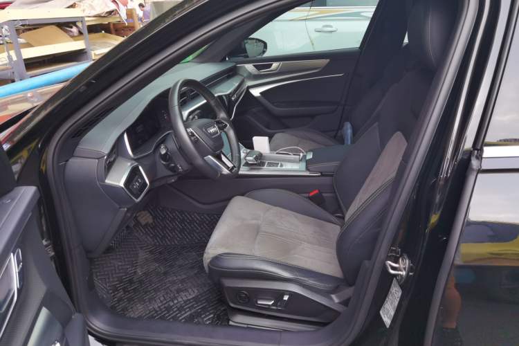 Used Audi A6L 2023 40 TFSI Luxury Dynamic Model Left Front Seat