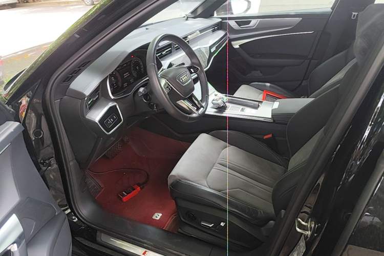 Used Audi A6L 2023 Revised 40 TFSI Luxury Dynamic Edition Left Front Seat