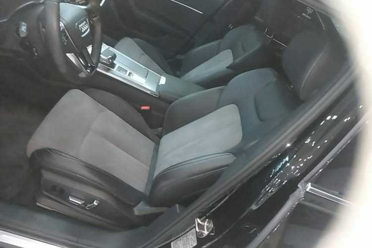 Used Audi A6L 2023 Revised 45 TFSI Prestige Dynamic Edition Left Front Seat