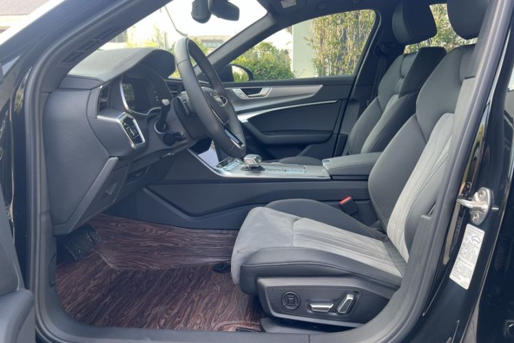 Used Audi A6L 2023 40 TFSI Luxury Dynamic Model Left Front Seat