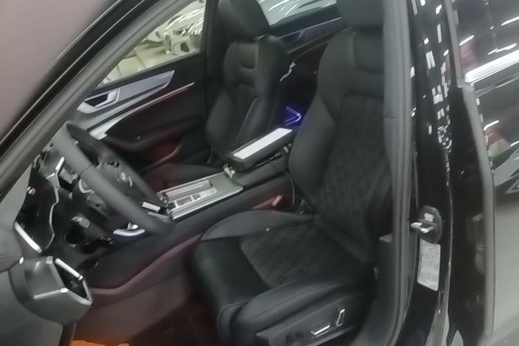 Used Audi A6L 2023 40 TFSI Luxury Dynamic Model Left Front Seat