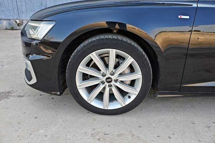 Used Audi A6L 2023 45 TFSI Prestige Dynamic Edition Left Front Wheel Hub