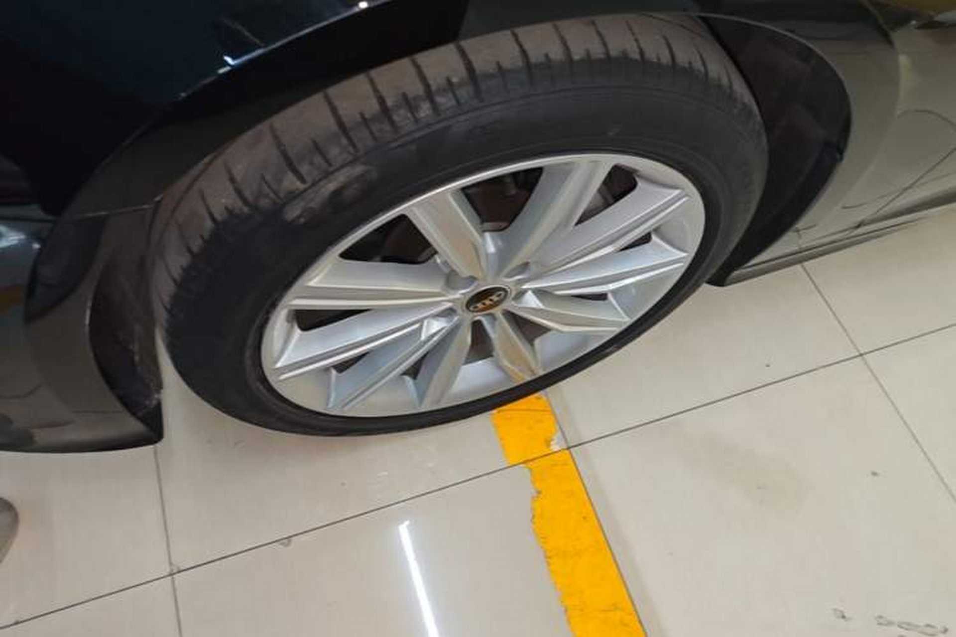 Used Audi A6L 2023 45 TFSI Prestige Dynamic Edition Left Front Wheel Hub