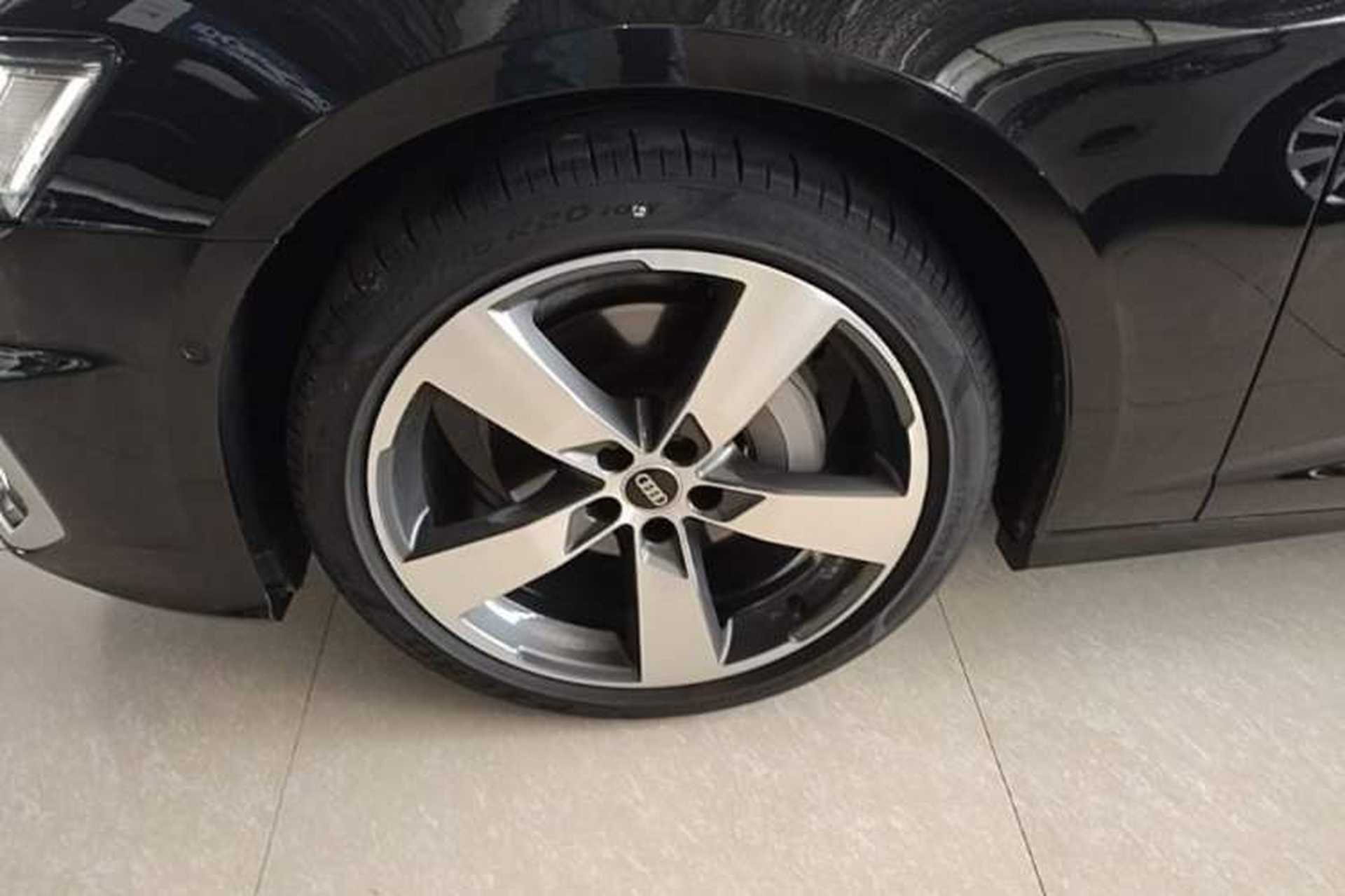 Used Audi A6L 2023 45 TFSI quattro Prestige Dynamic Edition Left Front Wheel Hub