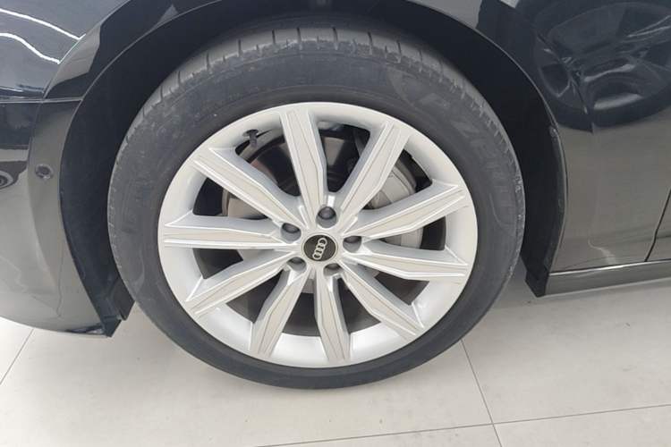 Used Audi A6L 2023 45 TFSI Prestige Dynamic Edition Left Front Wheel Hub