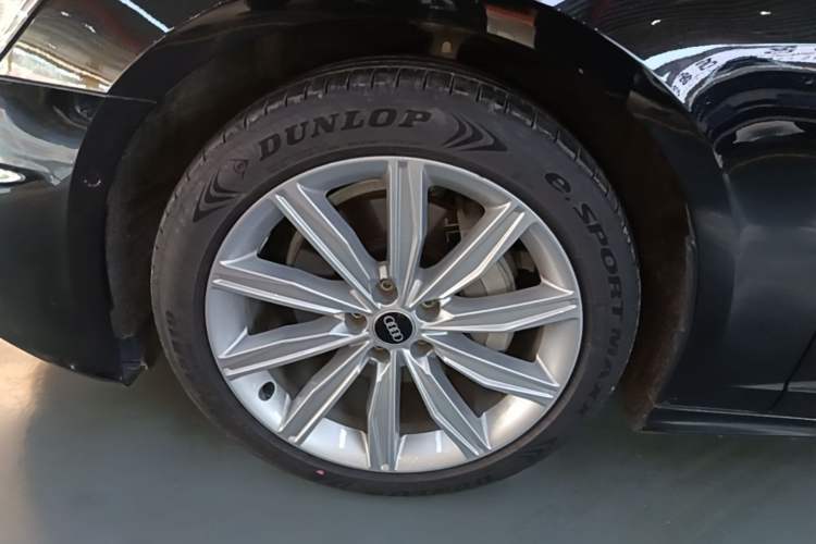 Used Audi A6L 2023 Revised 45 TFSI Prestige Dynamic Edition Left Front Wheel Hub