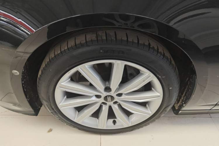 Used Audi A6L 2023 Revised 45 TFSI Prestige Dynamic Edition Left Front Wheel Hub