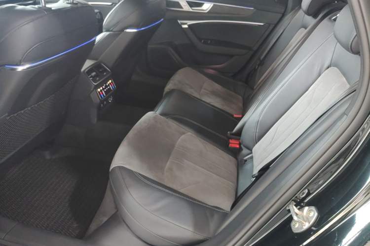 Used Audi A6L 2023 Revised Edition 45 TFSI quattro Prestige Dynamic Version Left Rear Seat