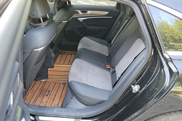 Used Audi A6L 2023 Revised 40 TFSI Luxury Dynamic Edition Left Rear Seat