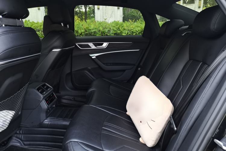 Used Audi A6L 2023 Revised Edition 45 TFSI quattro Prestige Dynamic Version Left Rear Seat