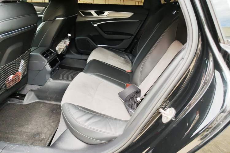 Used Audi A6L 2023 Revised 45 TFSI Prestige Dynamic Edition Left Rear Seat