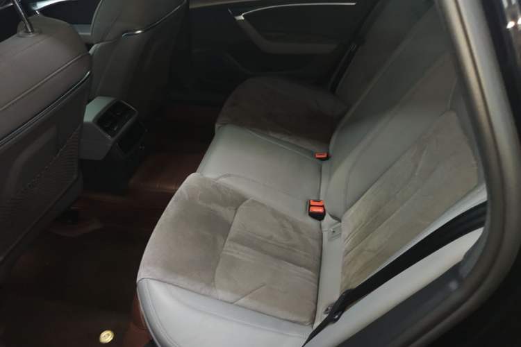 Used Audi A6L 2023 Revised 45 TFSI Prestige Dynamic Edition Left Rear Seat