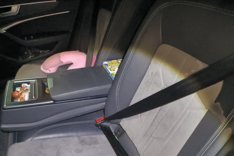 Used Audi A6L 2023 Revised 45 TFSI Prestige Dynamic Edition Left Rear Seat