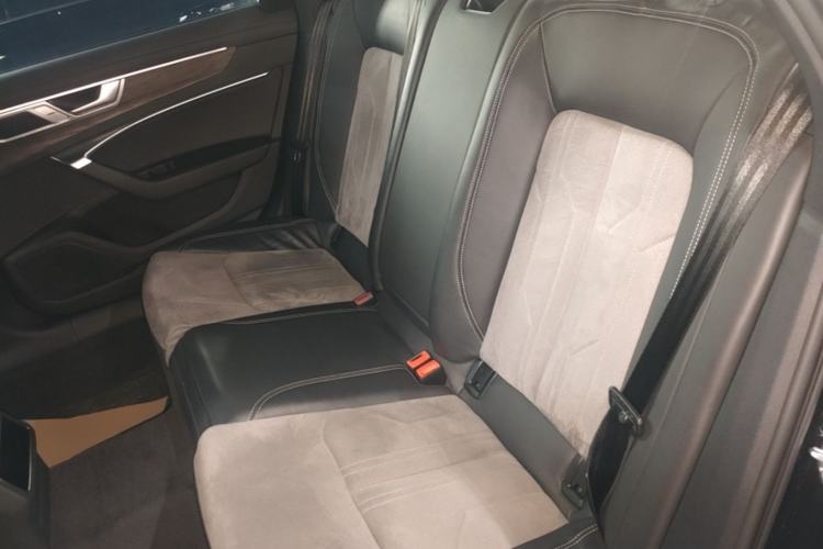 Used Audi A6L 2023 Revised Edition 45 TFSI quattro Prestige Dynamic Version Left Rear Seat