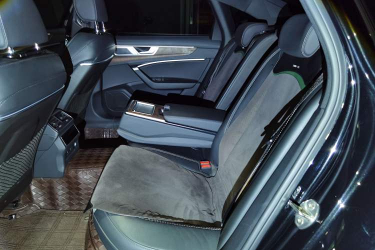 Used Audi A6L 2023 45 TFSI quattro Prestige Dynamic Edition Left Rear Seat