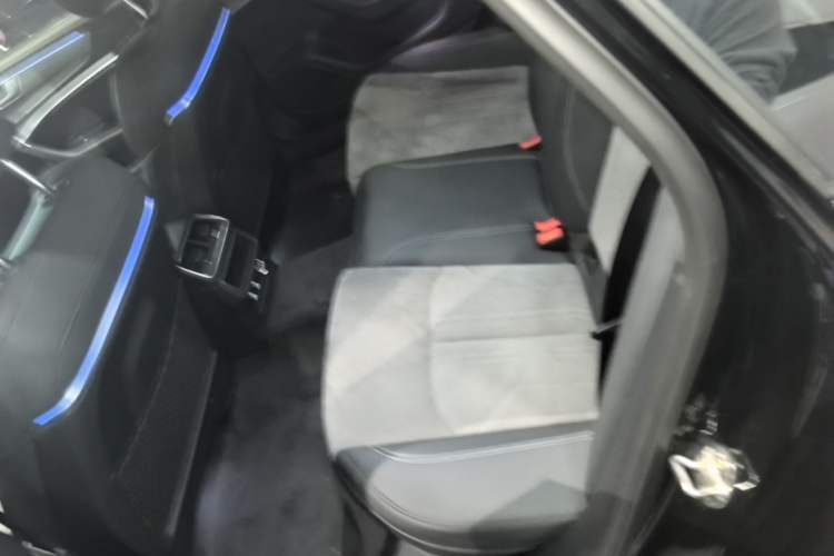 Used Audi A6L 2023 Revised 40 TFSI Luxury Dynamic Edition Left Rear Seat