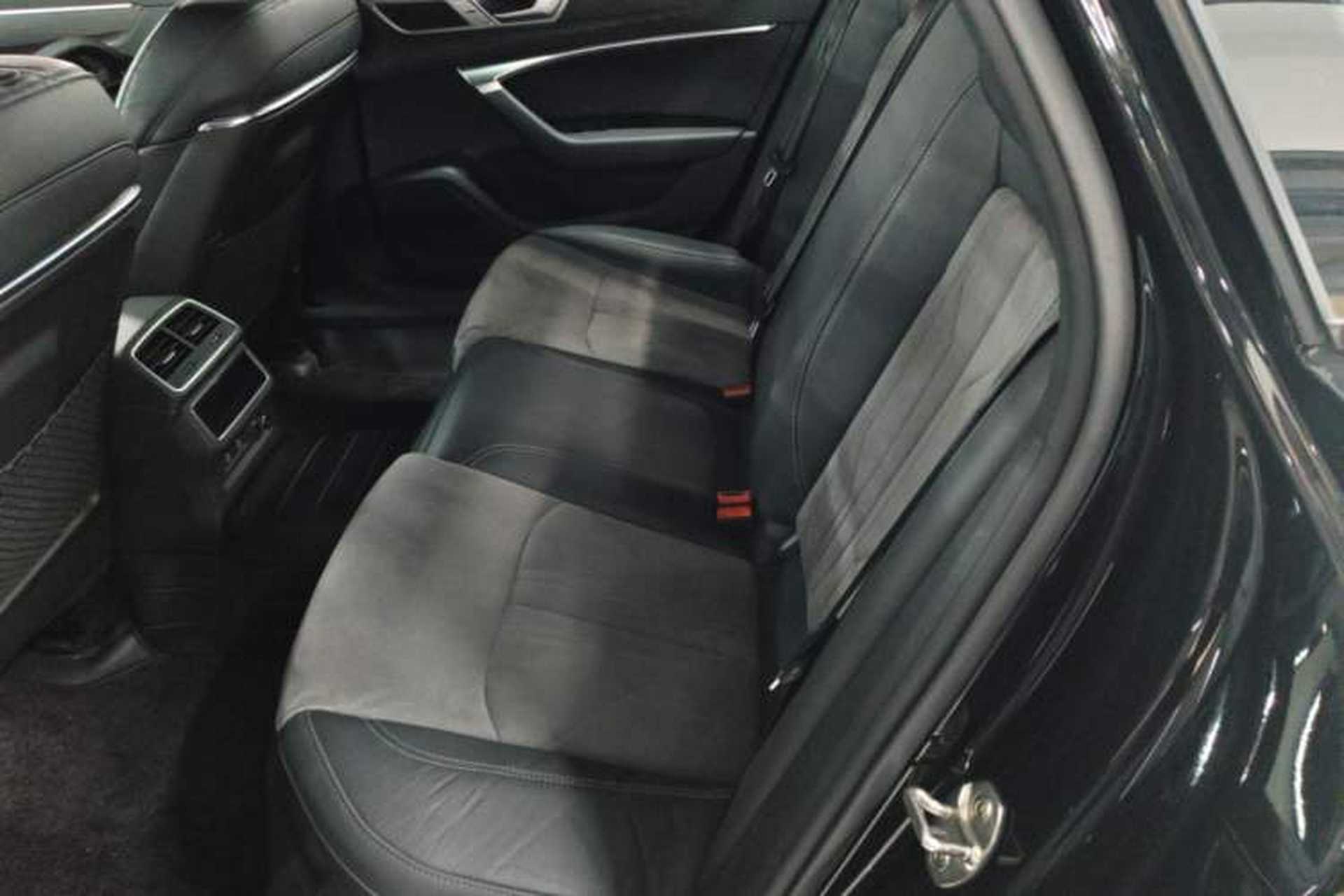 Used Audi A6L 2023 Revised Edition 45 TFSI quattro Prestige Dynamic Version Left Rear Seat