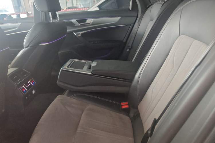 Used Audi A6L 2023 Revised 45 TFSI Prestige Dynamic Edition Left Rear Seat