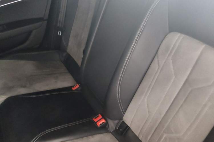 Used Audi A6L 2023 Revised 45 TFSI Prestige Dynamic Edition Left Rear Seat