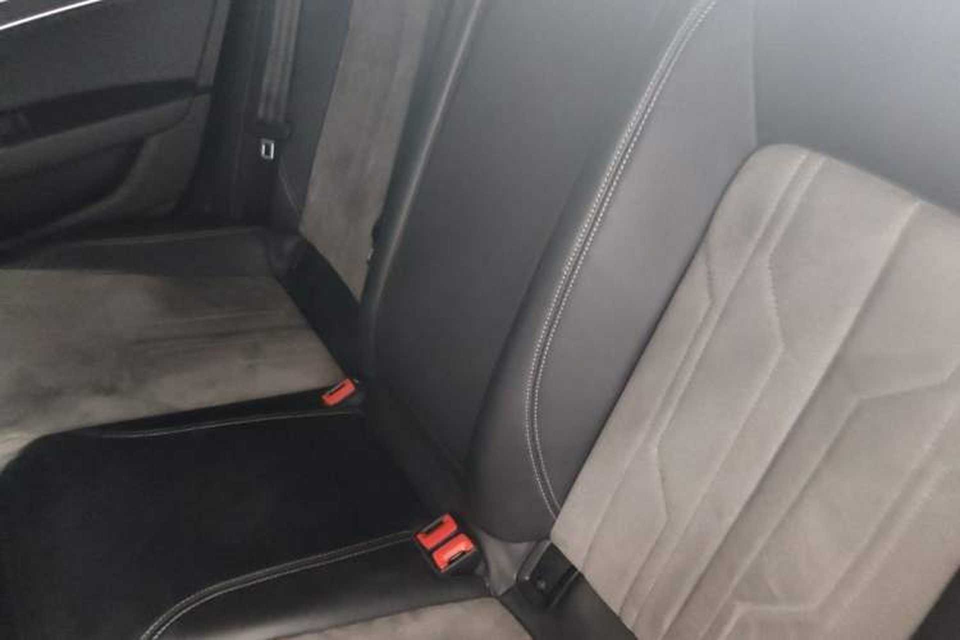 Used Audi A6L 2023 Revised 45 TFSI Prestige Dynamic Edition Left Rear Seat