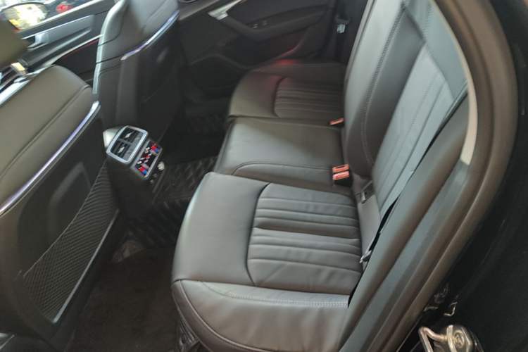 Used Audi A6L 2023 Revised 45 TFSI Prestige Dynamic Edition Left Rear Seat
