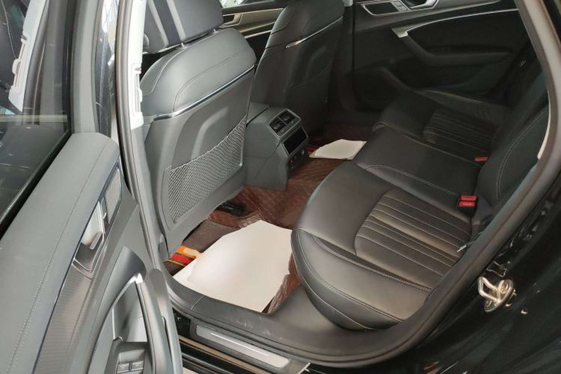 Used Audi A6L 2023 45 TFSI Prestige Dynamic Edition Left Rear Seat