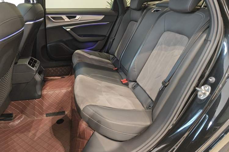 Used Audi A6L 2023 40 TFSI Luxury Dynamic Model Left Rear Seat