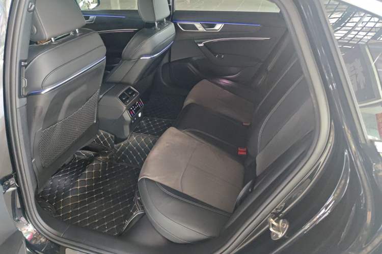 Used Audi A6L 2023 Revised Edition 45 TFSI quattro Prestige Dynamic Version Left Rear Seat