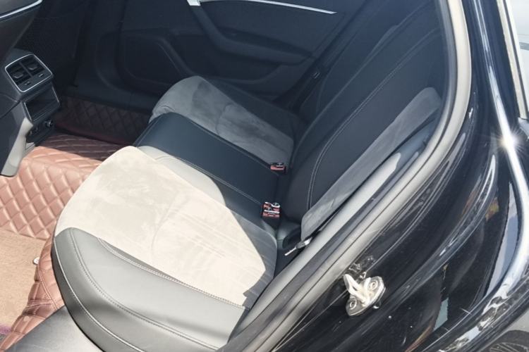Used Audi A6L 2023 Revised 40 TFSI Luxury Dynamic Edition Left Rear Seat