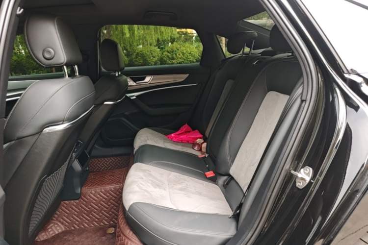 Used Audi A6L 2023 Revised 40 TFSI Luxury Dynamic Edition Left Rear Seat