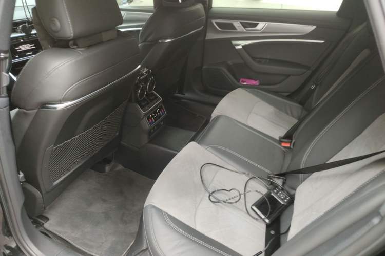 Used Audi A6L 2023 Revised 45 TFSI Prestige Dynamic Edition Left Rear Seat
