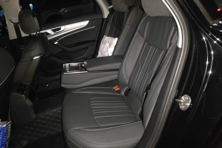 Used Audi A6L 2023 Revised 45 TFSI Prestige Dynamic Edition Left Rear Seat