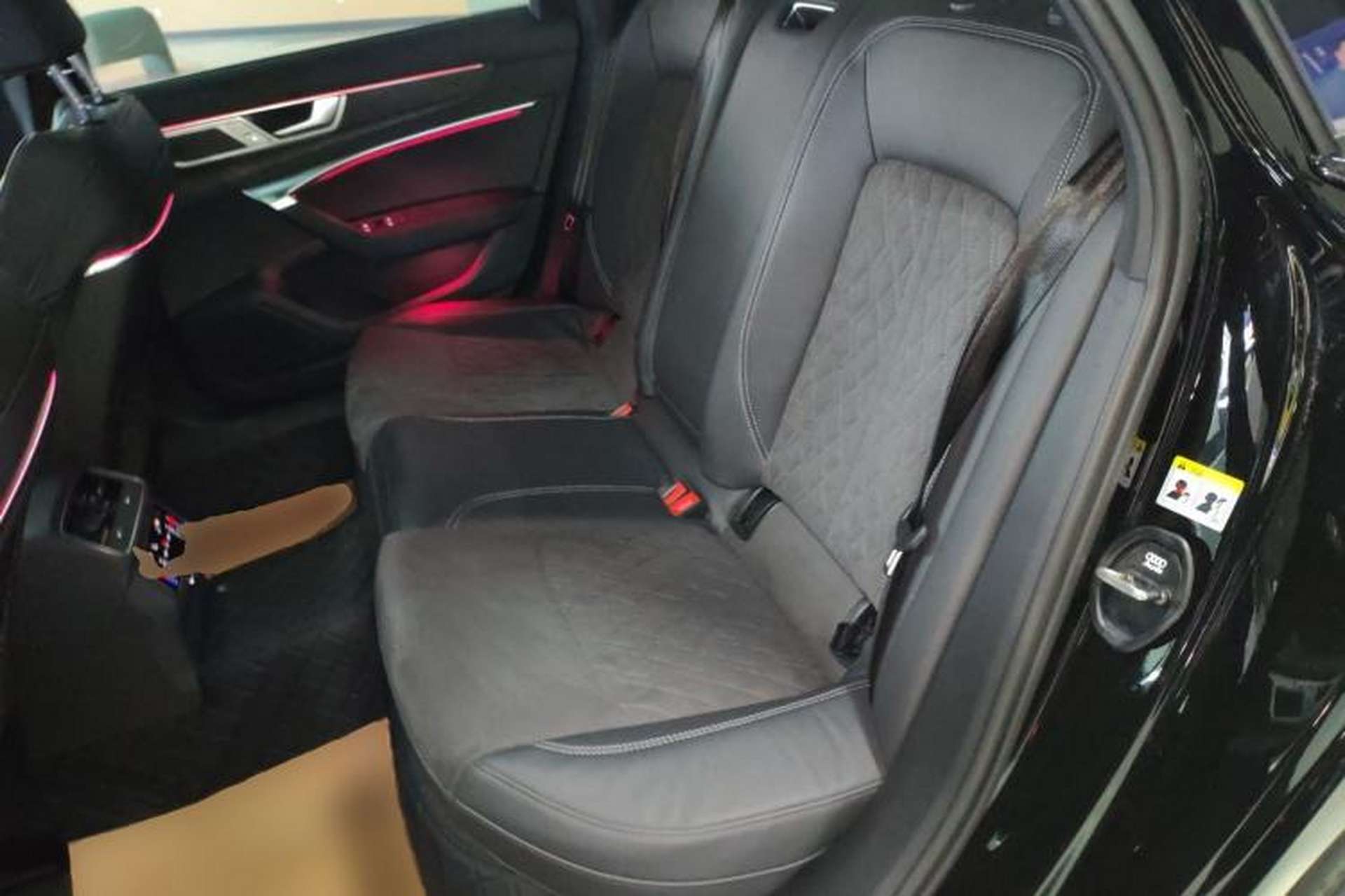 Used Audi A6L 2023 Revised Edition 45 TFSI quattro Prestige Dynamic Version Left Rear Seat