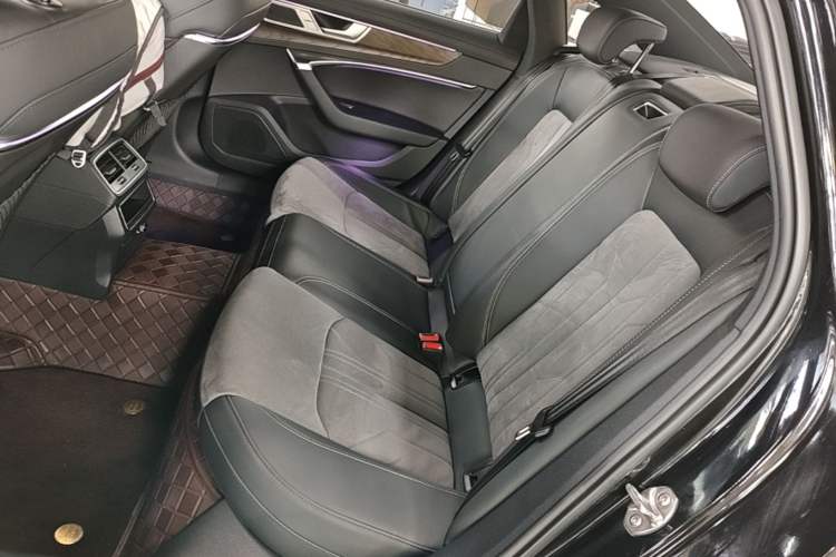 Used Audi A6L 2023 Revised 40 TFSI Luxury Dynamic Edition Left Rear Seat