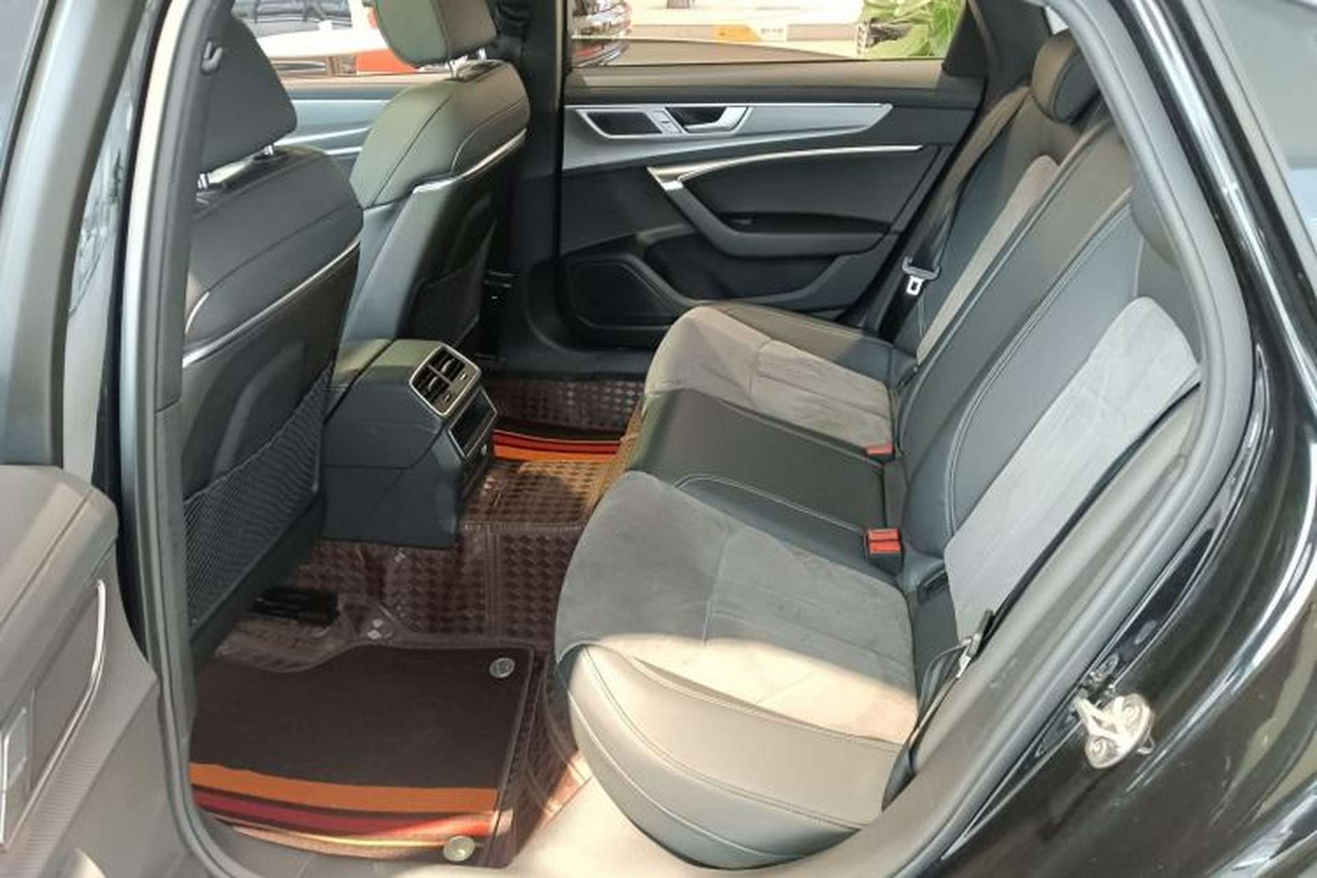 Used Audi A6L 2023 Revised 40 TFSI Luxury Dynamic Edition Left Rear Seat