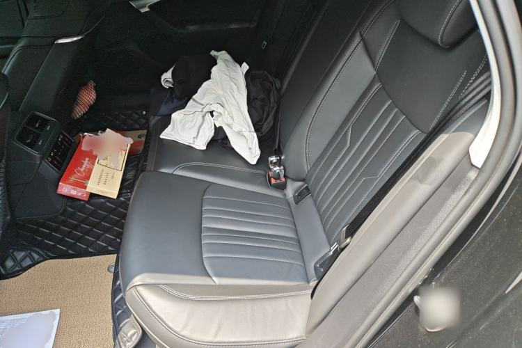 Used Audi A6L 2023 Revised 45 TFSI Prestige Dynamic Edition Left Rear Seat