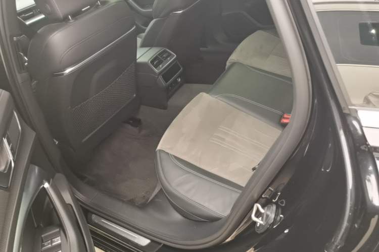 Used Audi A6L 2023 Revised 45 TFSI Prestige Dynamic Edition Left Rear Seat
