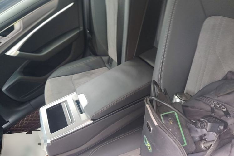 Used Audi A6L 2023 Revised 40 TFSI Luxury Dynamic Edition Left Rear Seat