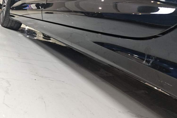 Used Audi A6L 2023 Revised Edition 45 TFSI quattro Prestige Dynamic Version Left Side Sill