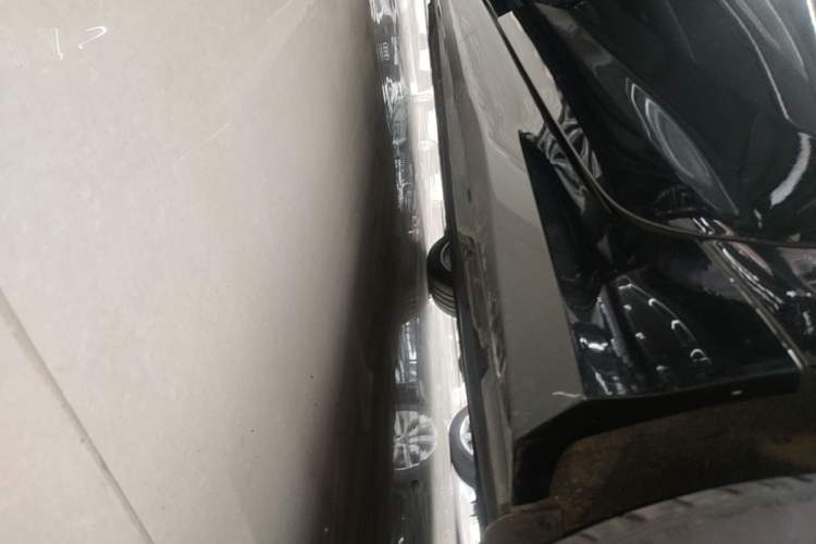 Used Audi A6L 2023 Revised 45 TFSI Prestige Dynamic Edition Left Side Sill