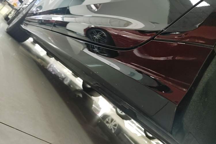Used Audi A6L 2023 Revised 45 TFSI Prestige Dynamic Edition Left Side Sill