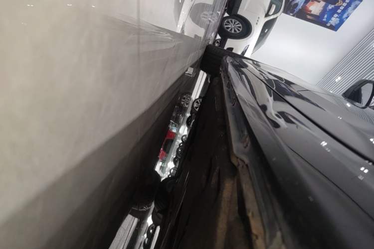 Used Audi A6L 2023 45 TFSI Prestige Dynamic Edition Left Side Sill