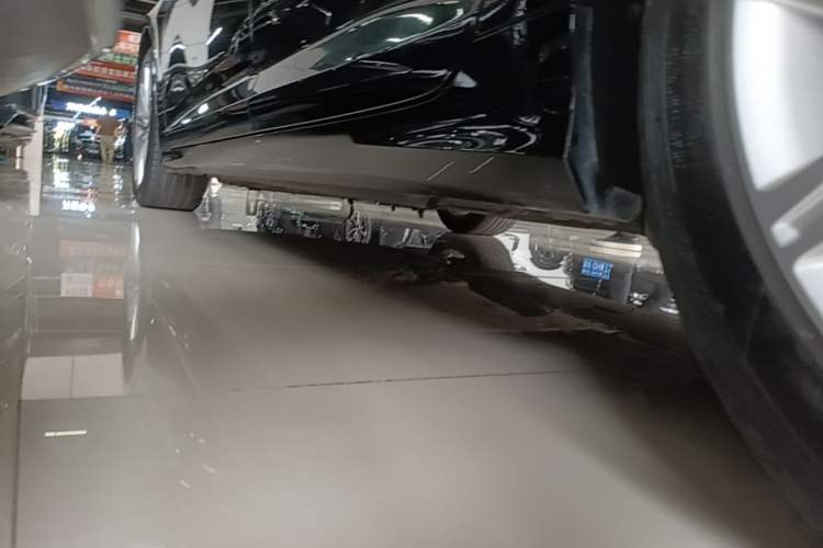 Used Audi A6L 2023 45 TFSI Prestige Dynamic Edition Left Side Sill