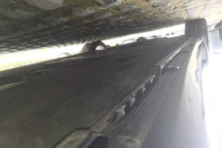 Used Audi A6L 2023 40 TFSI Luxury Dynamic Model Left Side Sill