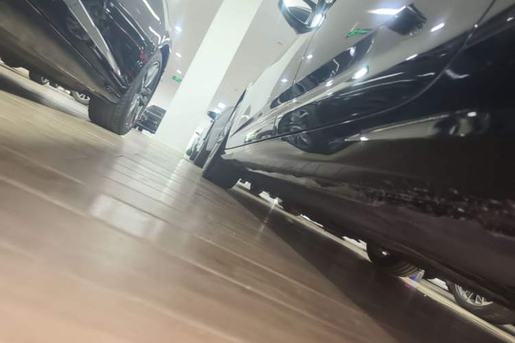 Used Audi A6L 2023 45 TFSI Prestige Dynamic Edition Left Side Sill