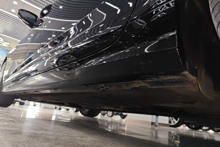 Used Audi A6L 2023 45 TFSI Prestige Dynamic Edition Left Side Sill